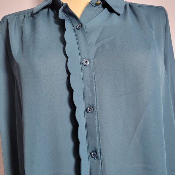 Elle Small Teal Longsleeve Scalloped Trim Dressy Hidden Button Up Blouse - Picture 4 of 11